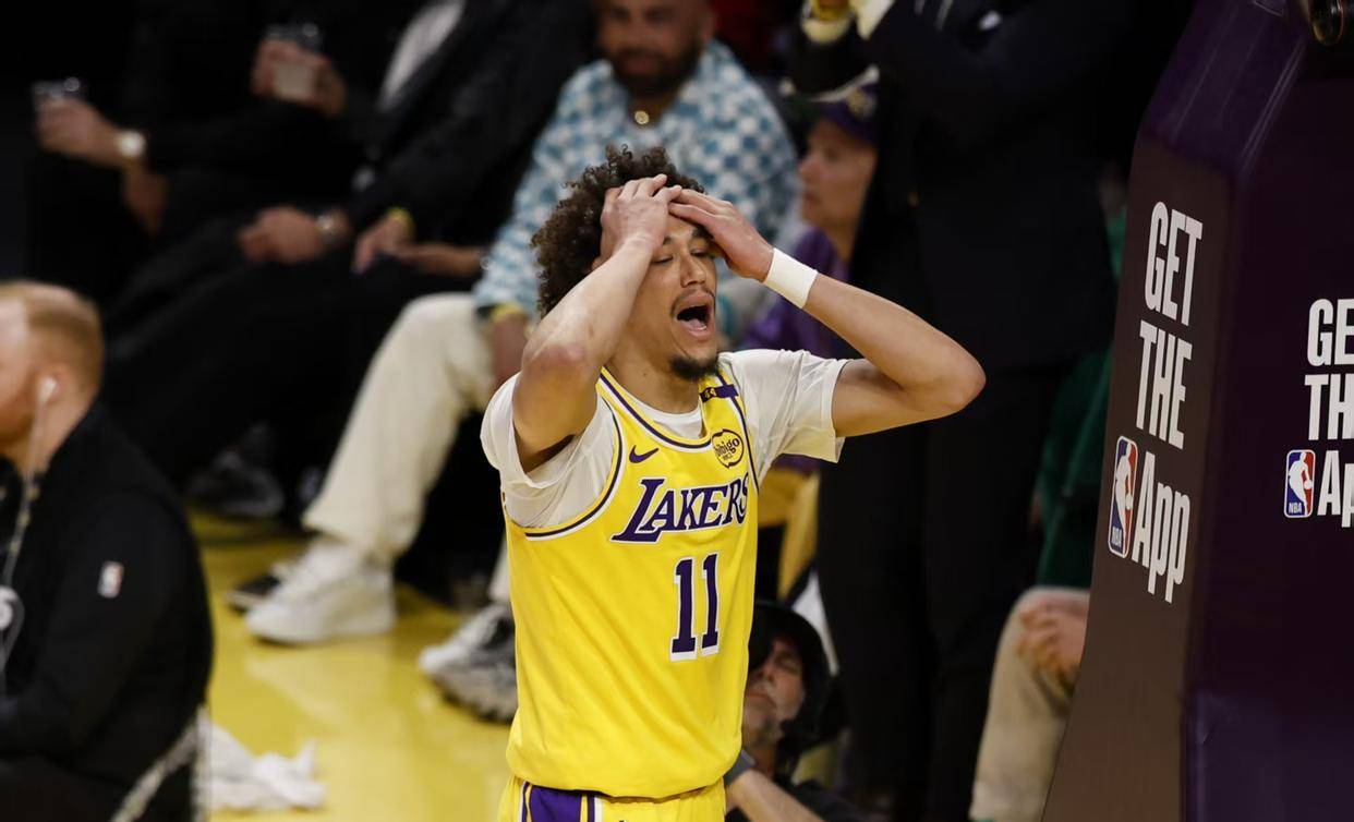 开云体育官网-湖人球员受伤加重，补强阵容成当务之急的简单介绍