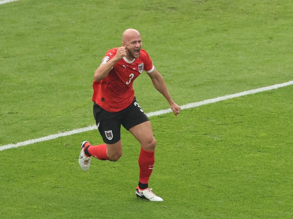 开云体育官方登录入口-英格兰后卫补射破门，取得关键领先的简单介绍