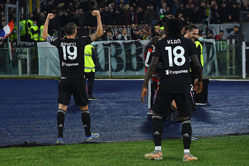 包含几内亚比绍国家队在与阿尔及利亚队交锋中胜出的词条