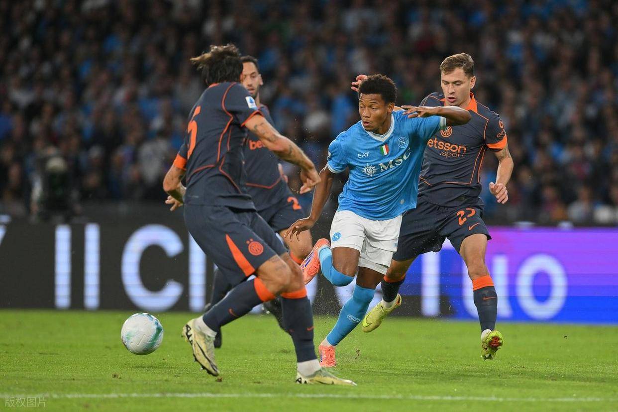 包含那不勒斯客场不敌拉齐奥，失去领先优势的词条