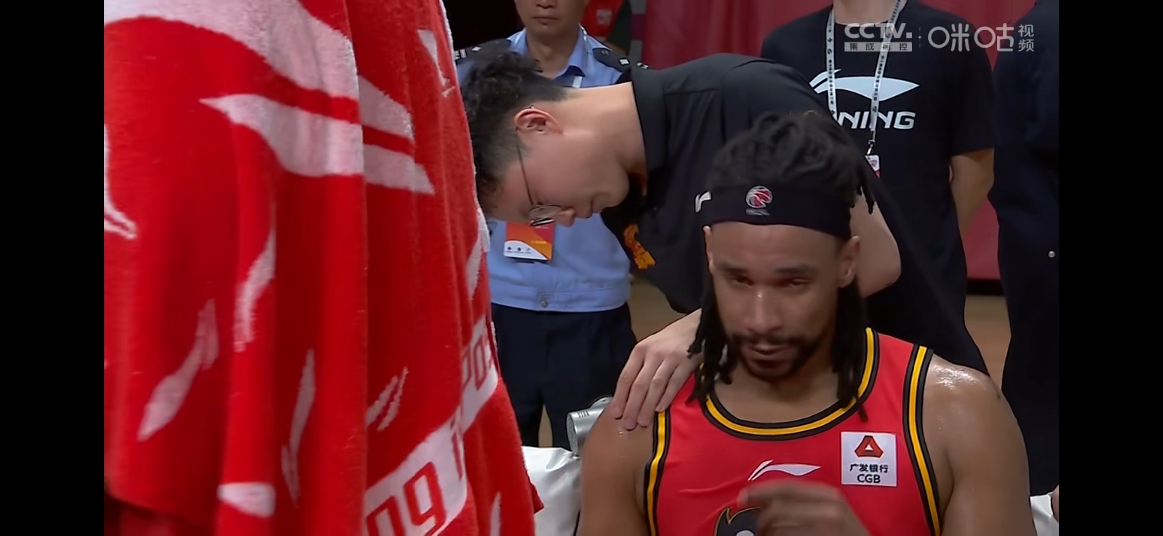 湖北男篮遭遇失利，寻找突破口的简单介绍